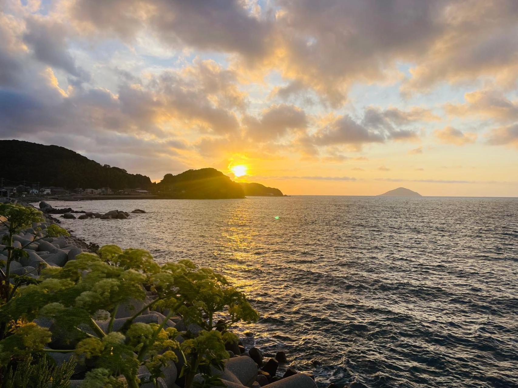 伊都山海渓 Itoshima Экстерьер фото